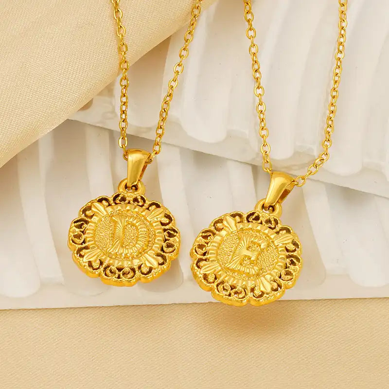 18K Gold PVD Stainless Steel Letter Initial Pendant Necklace / 25005006