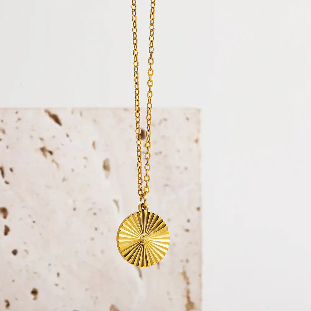 18K Gold PVD Stainless Steel Solid Circle Pendant Necklace / KNKN1027