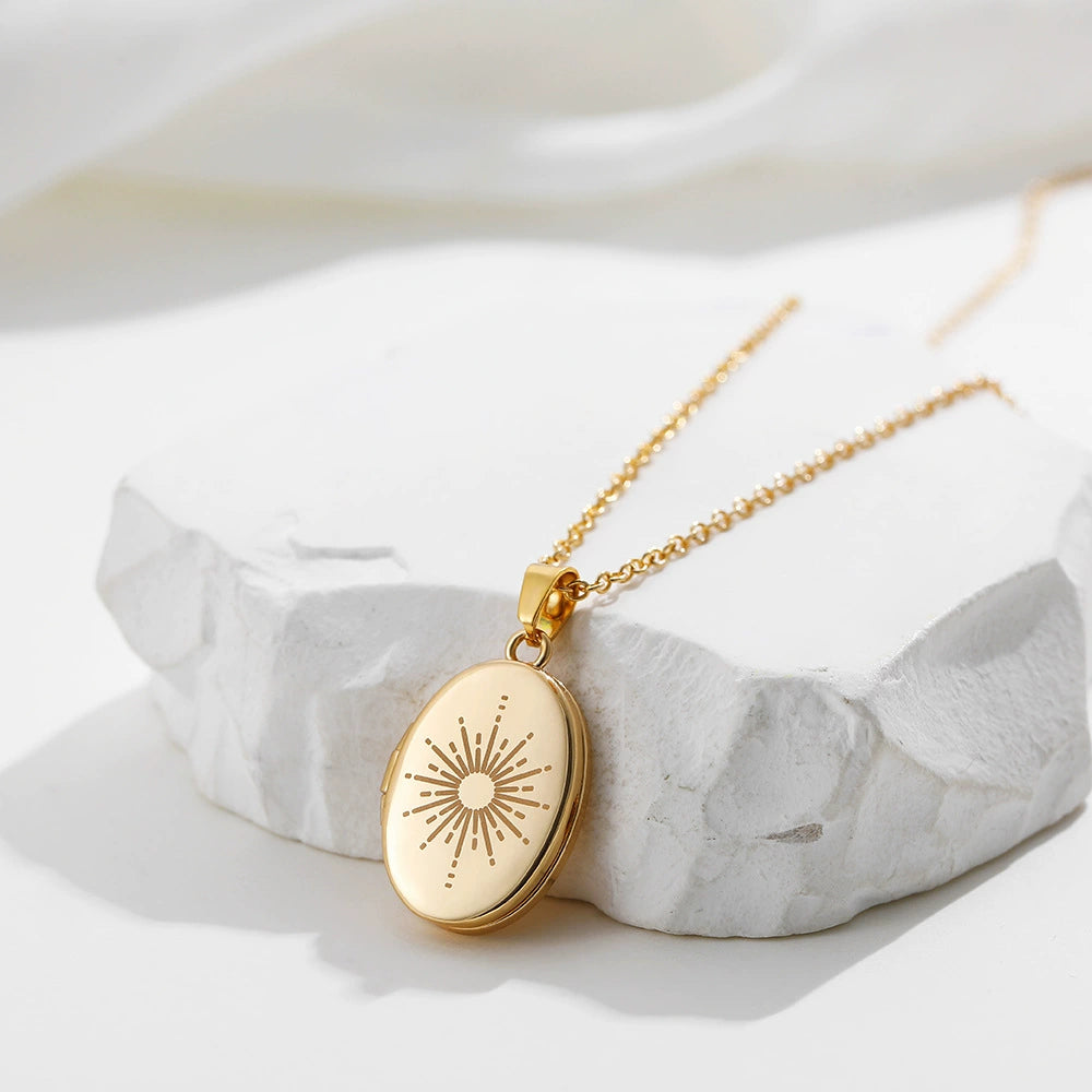 18K Gold Plated Stainless Steel Oval Sun Album Pendant Locket Necklace / KN5004