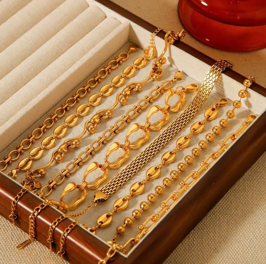 18K Gold PVD Stainless Steel Shell Chain Bracelet / KB0020