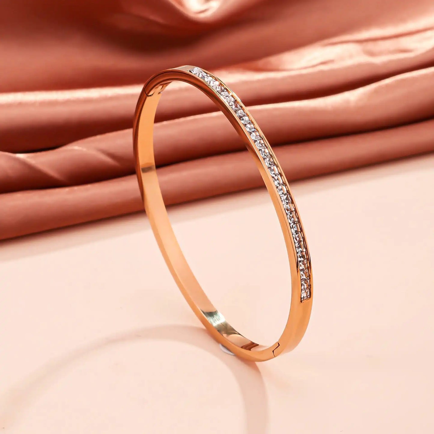 18K Gold PVD stainless steel Rhinestone Inlay Minimalist bracelet / 25303077