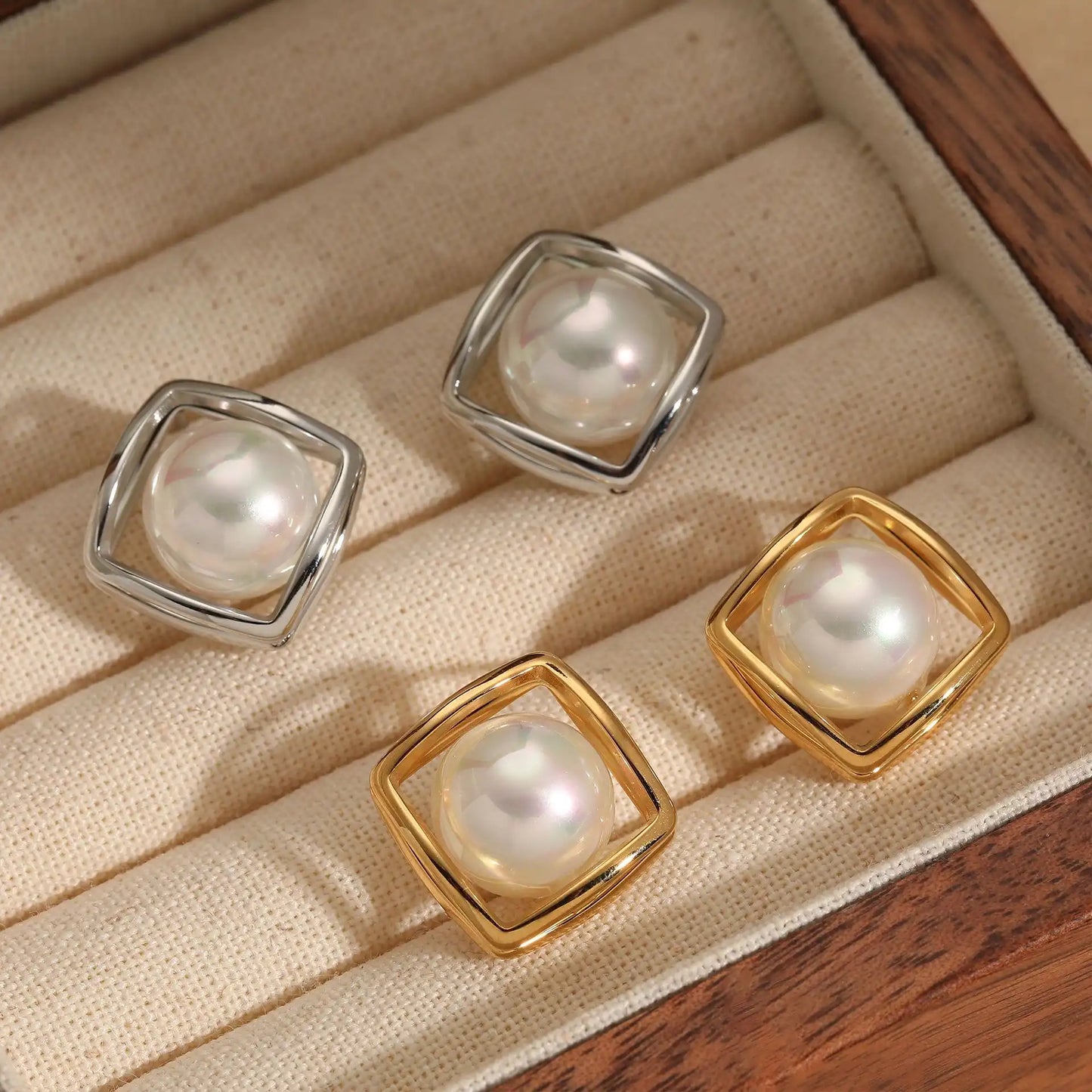 1 Pair 316 stainless steel pearl Stud earrings / 25104019