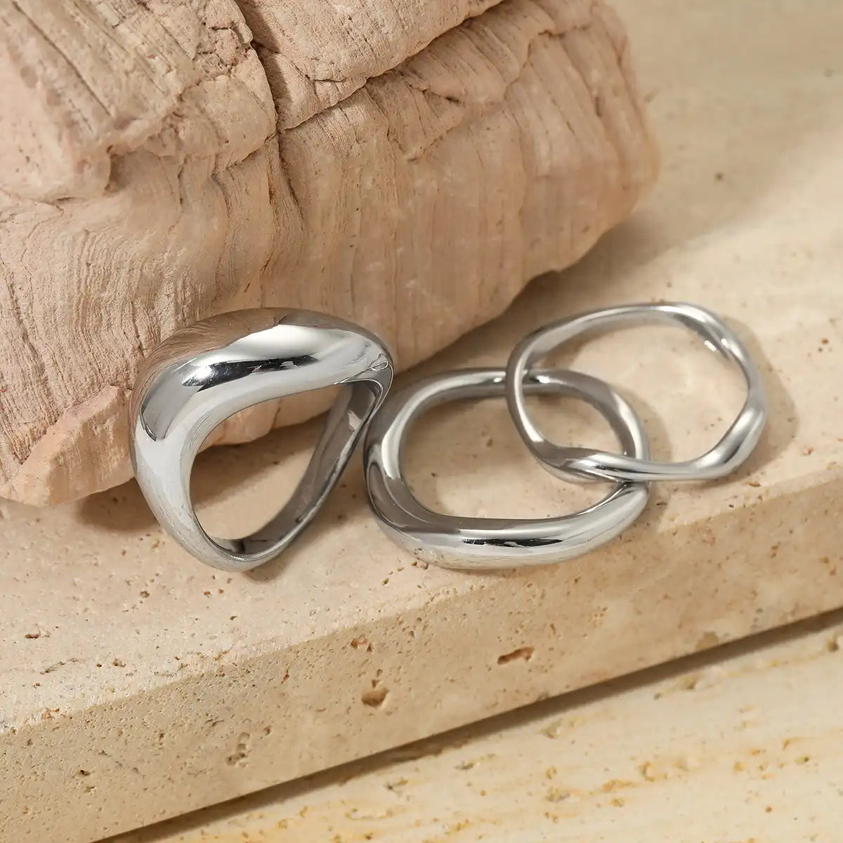 316 stainless steel minimalist polished plain ring / 25204017