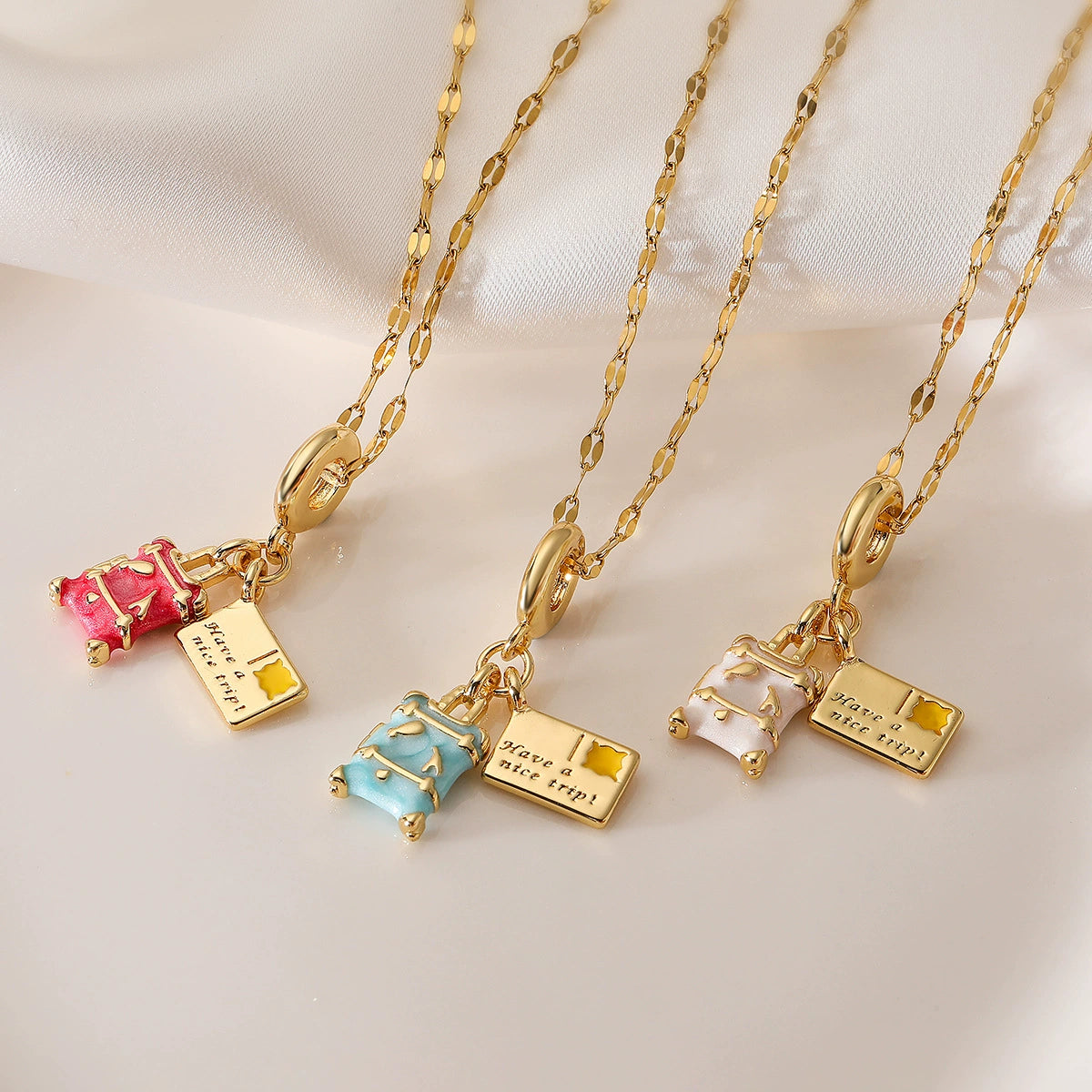 Gold Plated Copper Irregular Polygon Pendant Necklace / KN1032