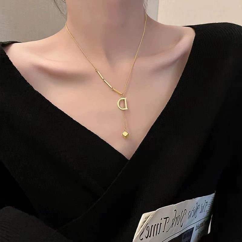Gold Plated Stainless Steel D Pendant Lariat Necklace / KN2002
