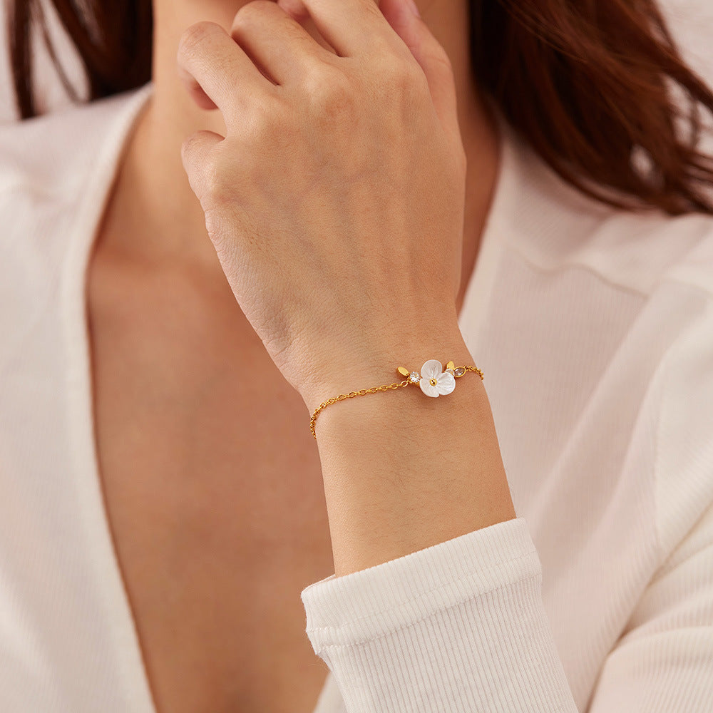 Gold Plated Stainless Steel Flower Chain Bracelet / KB0019