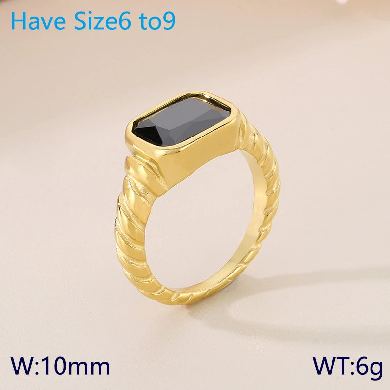 Gold Plated Stainless Steel Glass Gemstone Solitaire Ring / KR0011
