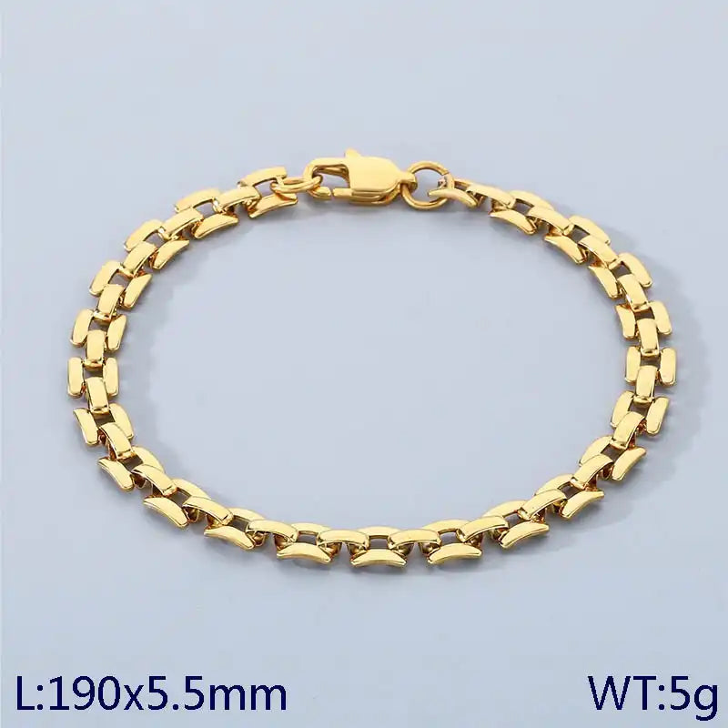 Hollow-out titanium steel bracelet. / 25303072