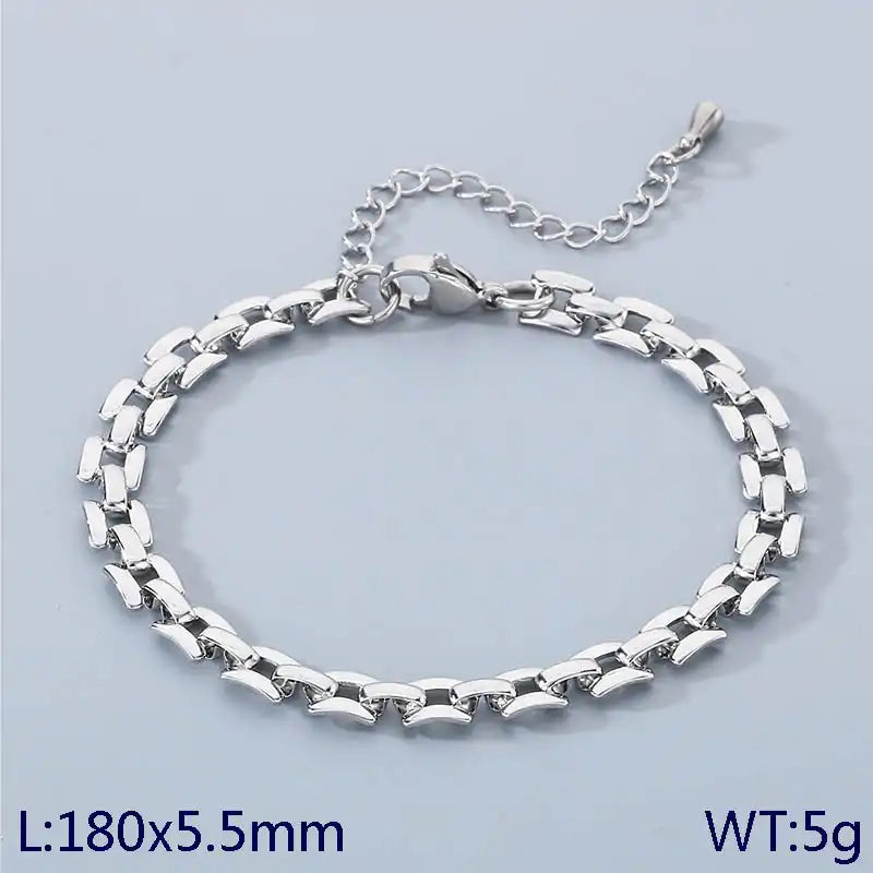 Hollow-out titanium steel bracelet. / 25303072