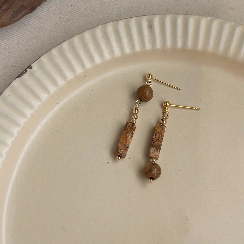 1 Pair Vintage Picture Stone Dangle Earrings Wholesale / KE0007