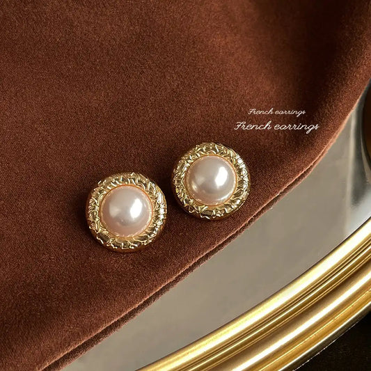 1 Pair Sterling Silver Women Exaggerated Luxury Vintage Stud Earrings Wholesale / KE3006