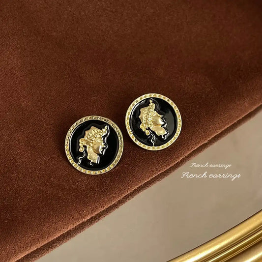 1 Pair Sterling Silver Women Exaggerated Luxury Vintage Stud Earrings Wholesale / KE3011