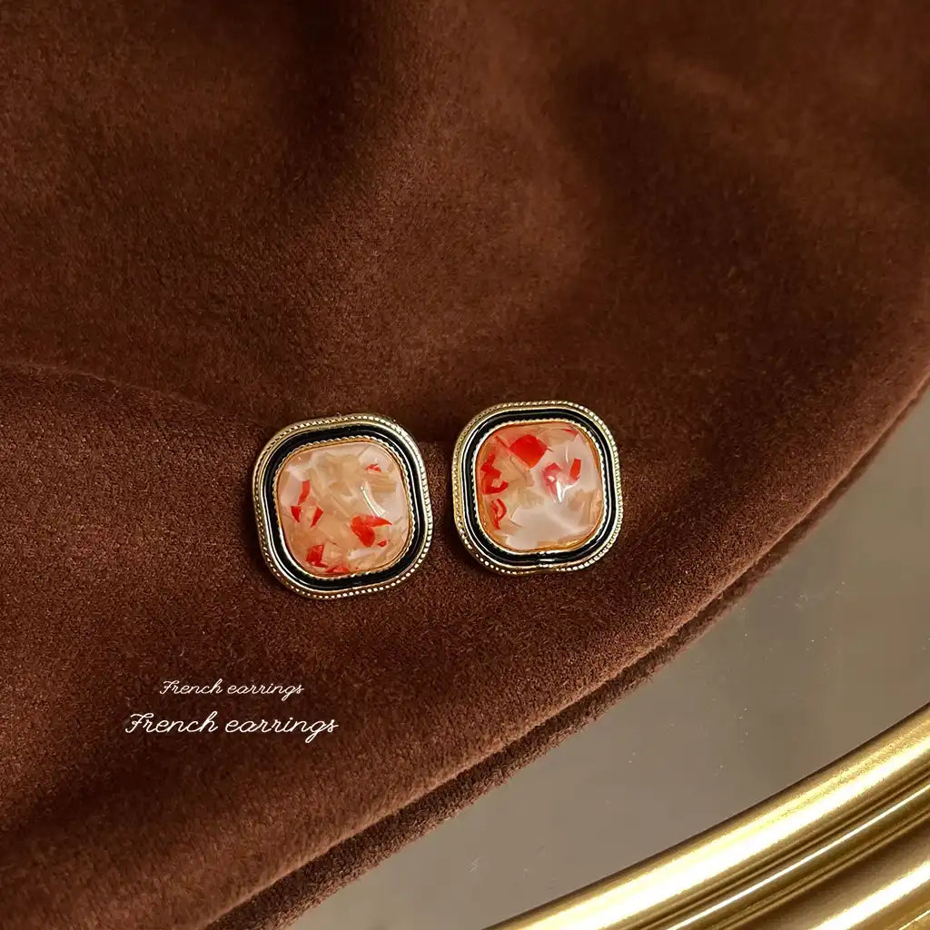 1 Pair Sterling Silver Women Exaggerated Luxury Vintage Stud Earrings Wholesale / KE3042