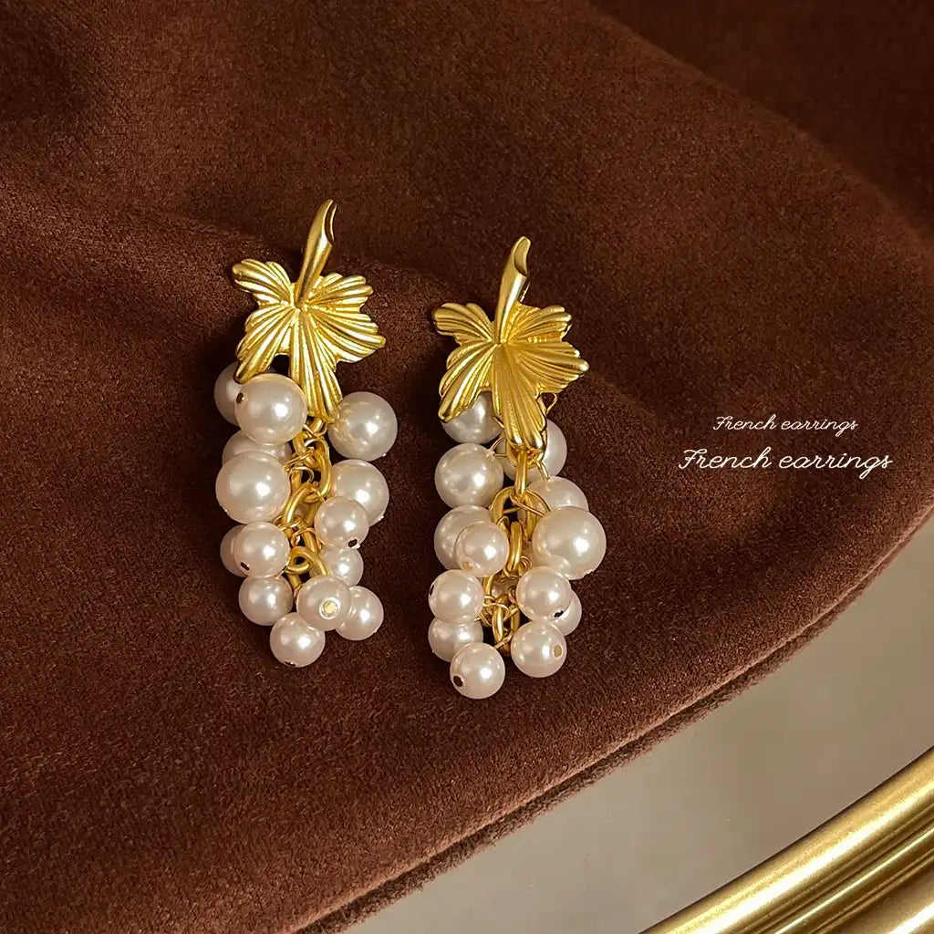 1 Pair Sterling Silver Women Exaggerated Luxury Vintage Stud Earrings Wholesale / KE3049