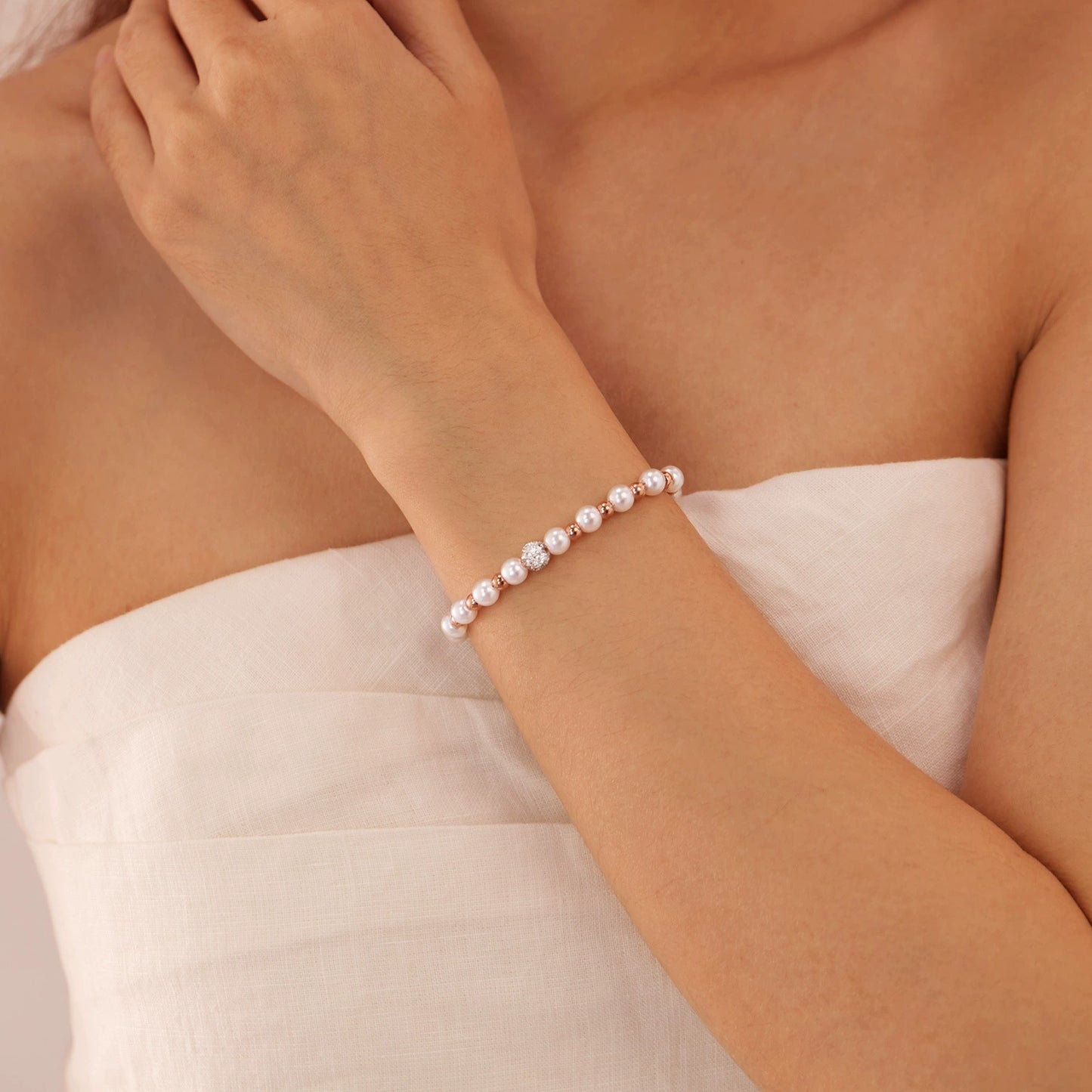 Rose Gold Plated Stainless Steel Pearl Beaded Bracelet / KB3014