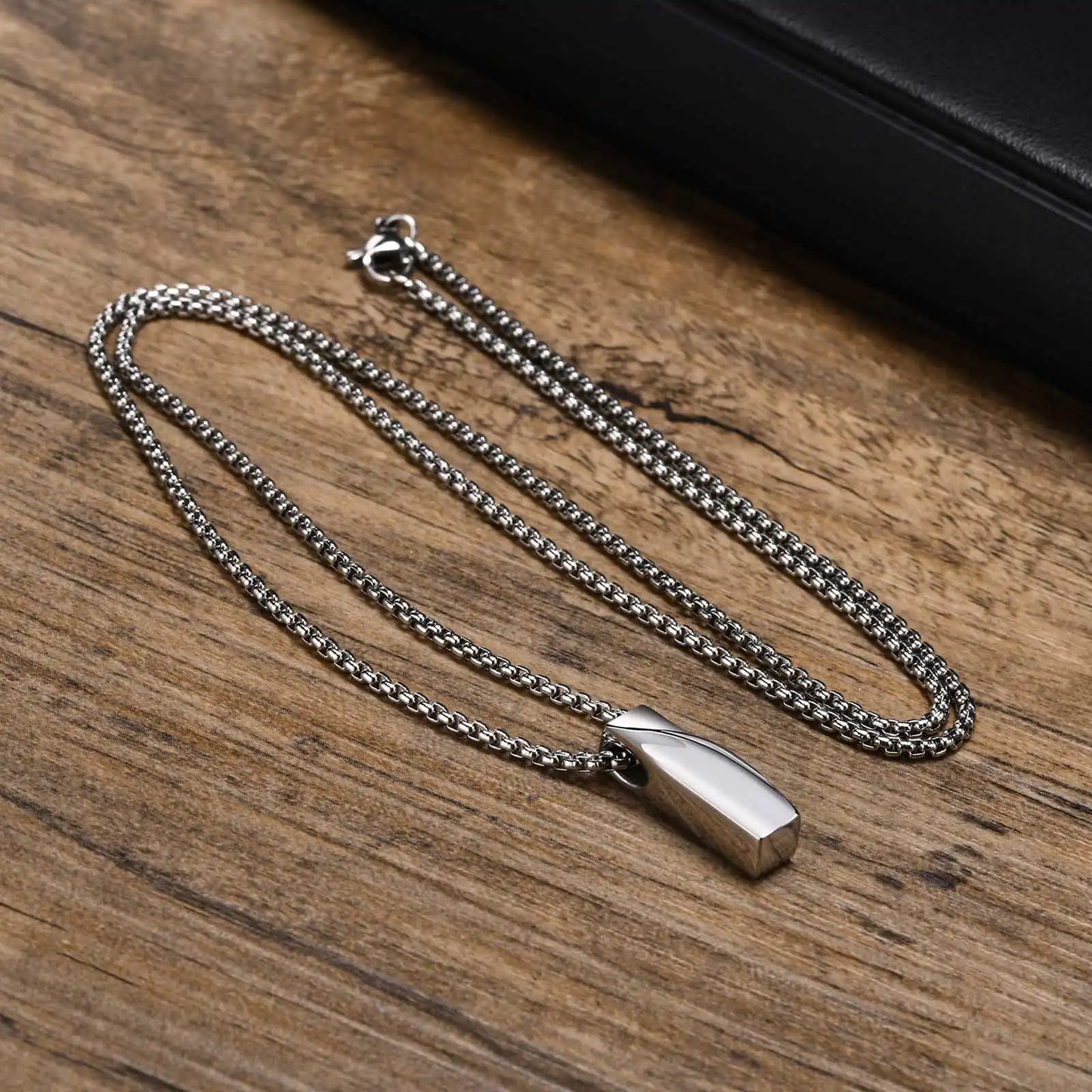 Stainless Steel Minimalist Religious Pendant Necklace / 25005004