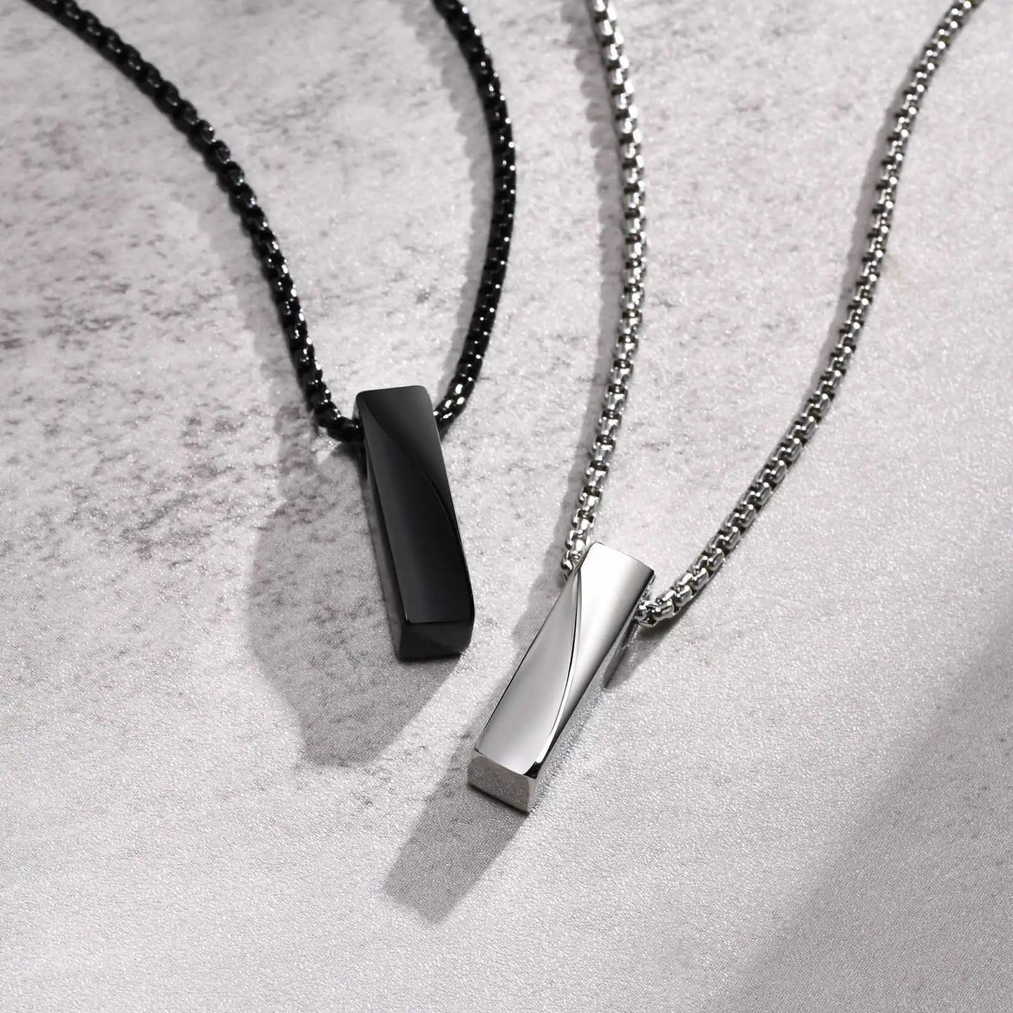 Stainless Steel Minimalist Religious Pendant Necklace / 25005004
