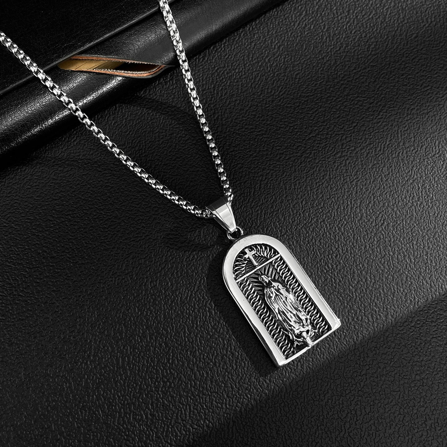 Stainless Steel Vintage Cross Pendant Necklaces