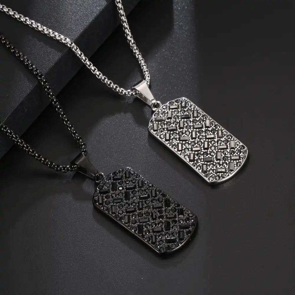 Stainless Steel Vintage Pendant Necklace / 25003030
