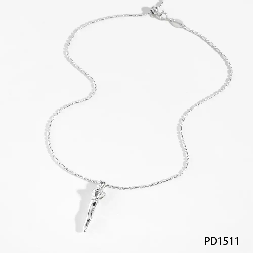 Stainless steel Beaded Trendy Crown Pendant Necklace / 25003057