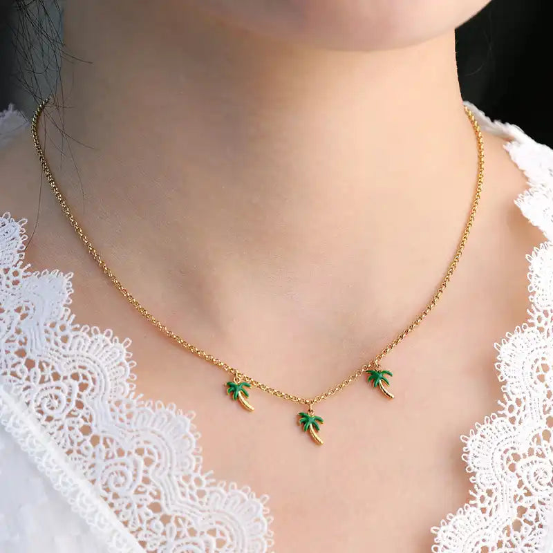 Summer holiday style coconut tree green pendant necklace / 25004035