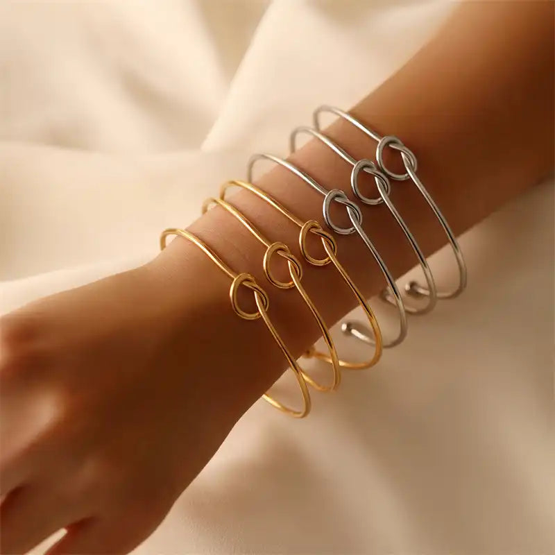 Titanium Steel Minimalist Love Knot Bracelet / 25303073