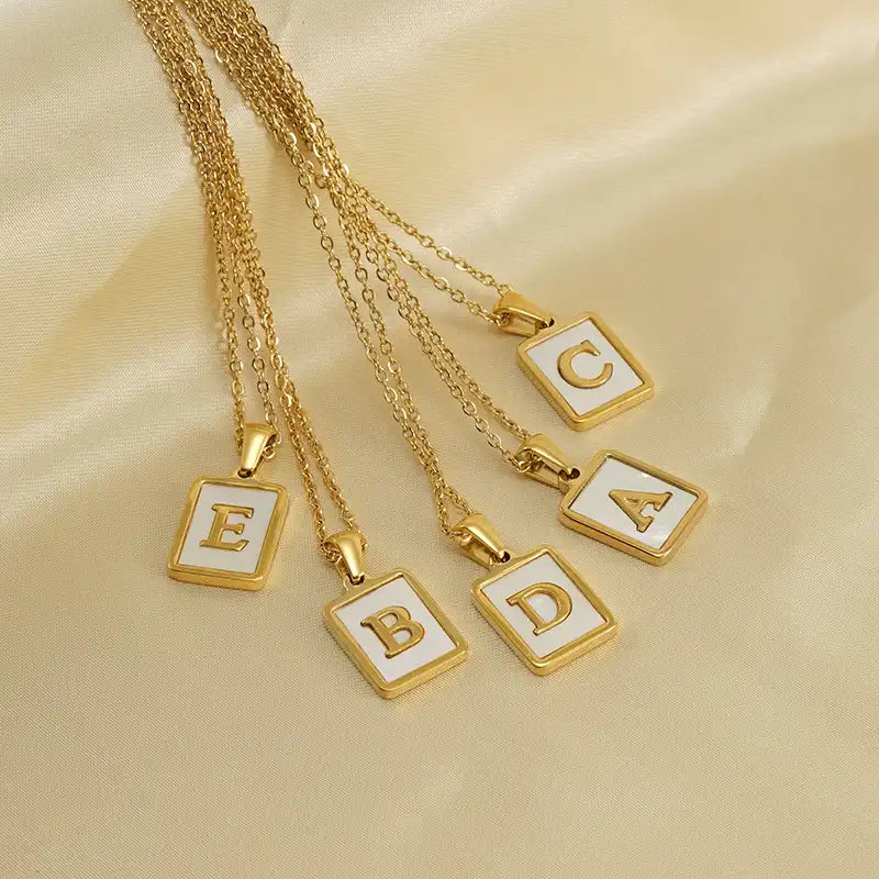 18K Gold PVD Stainless Steel Letter Initial Pendant Necklace / 25005005