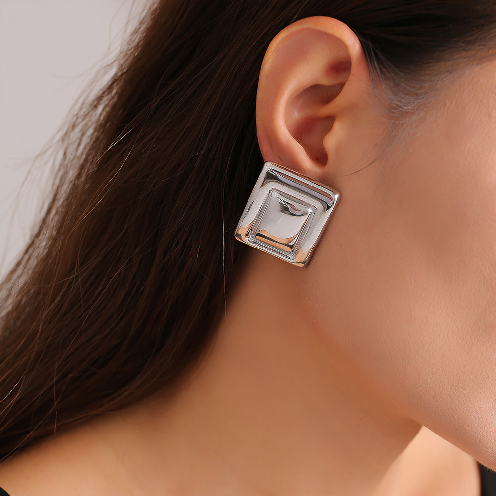 18K Gold PVD Stainless Steel Minimalist Earrings / 25103005