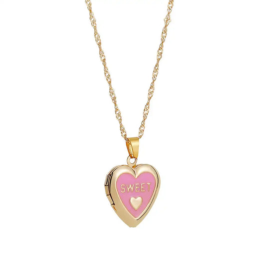 18K Gold Plated Copper Oval SWEET Heart Album Pendant Locket Necklace / KN5007
