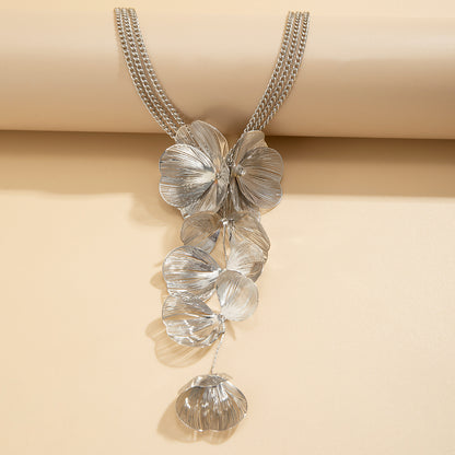 Alloy Chain GinkGo Leaf Flower Necklace