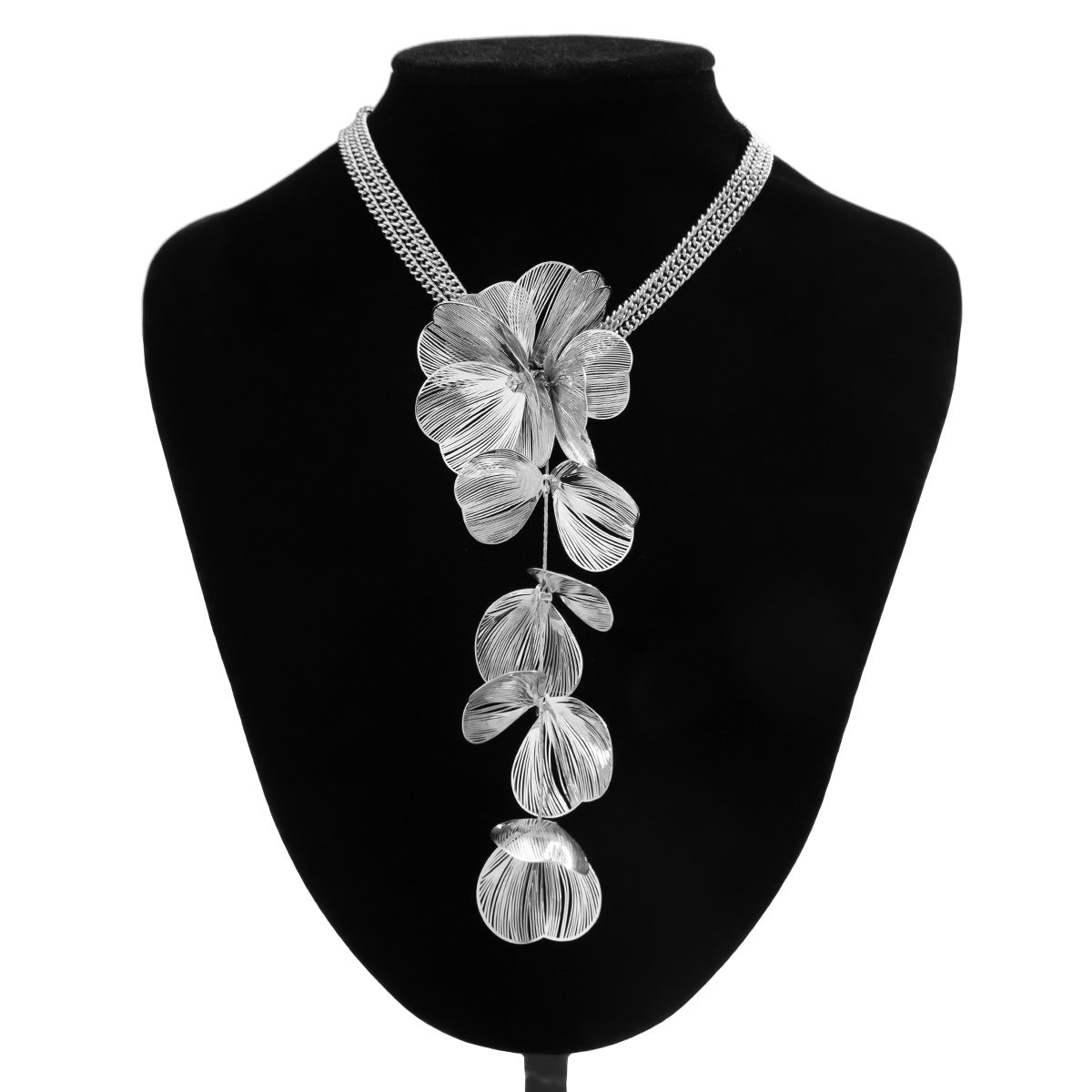 Alloy Chain GinkGo Leaf Flower Necklace