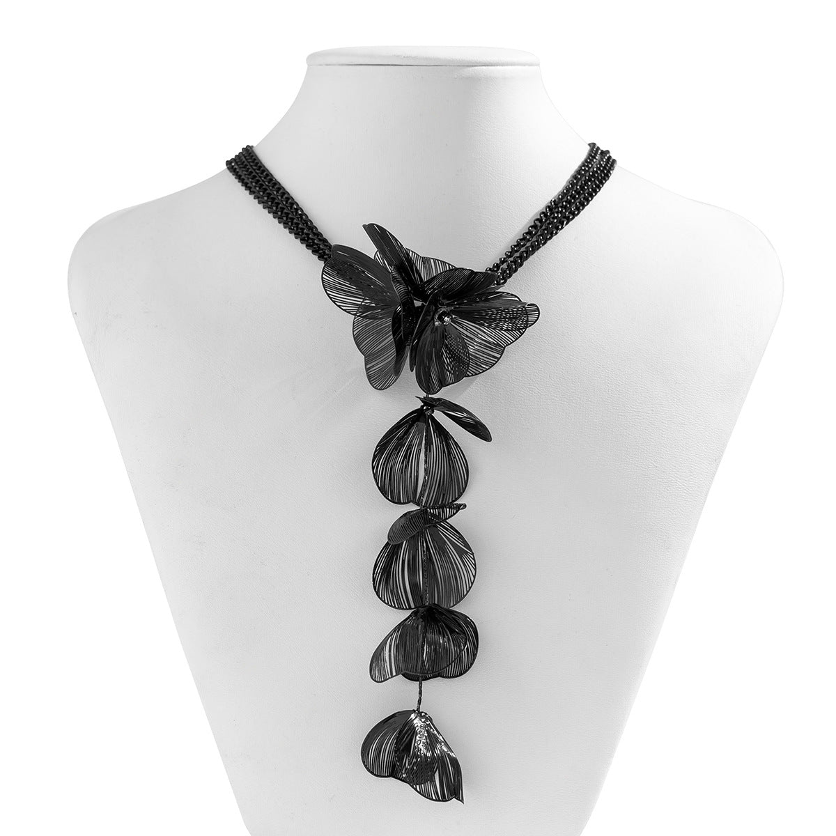 Alloy Chain GinkGo Leaf Flower Necklace