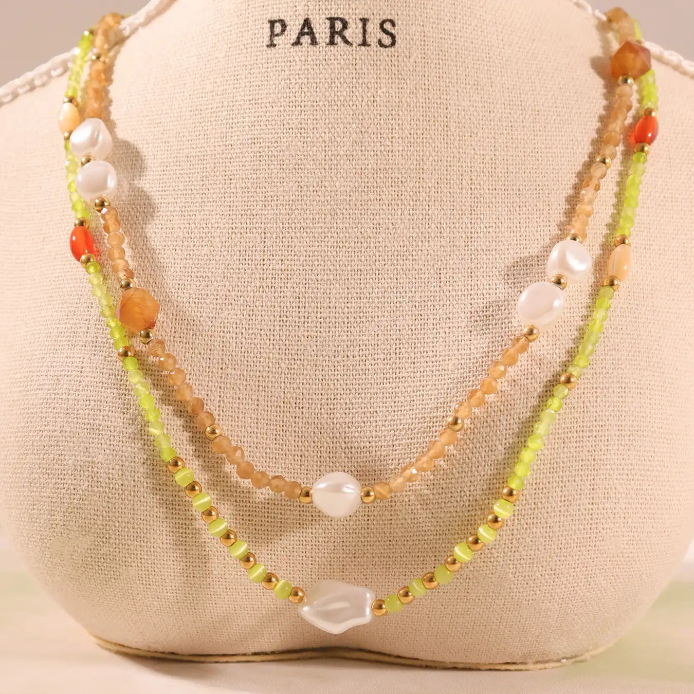 Natural Opal stone and shell beaded collarbone necklace / 25004018