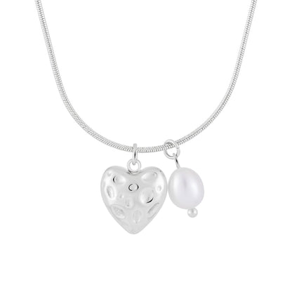 Stainless Steel Heart Pendant Necklace / KJ0246