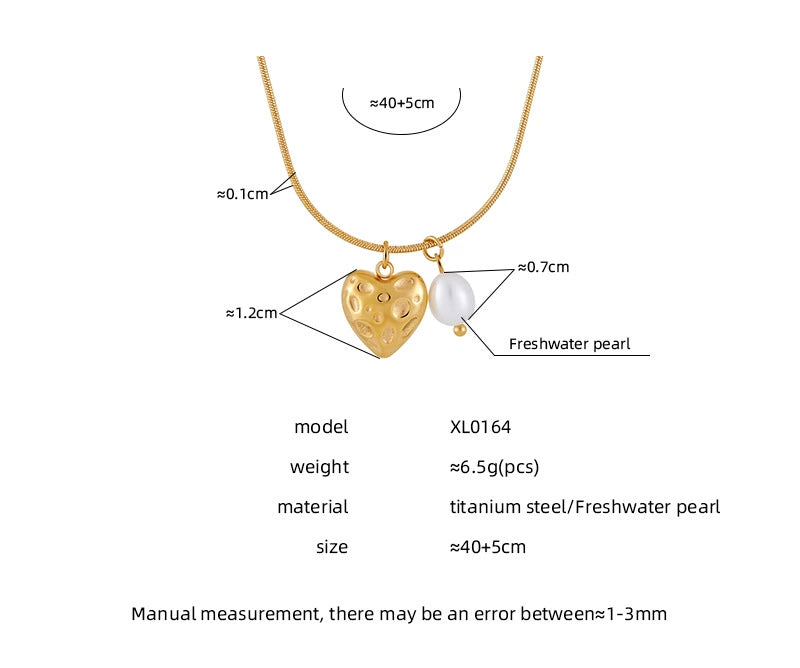 Stainless Steel Heart Pendant Necklace / KJ0246