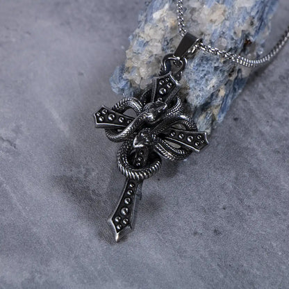 Stainless Steel Vintage Pendant Necklace / 25003032