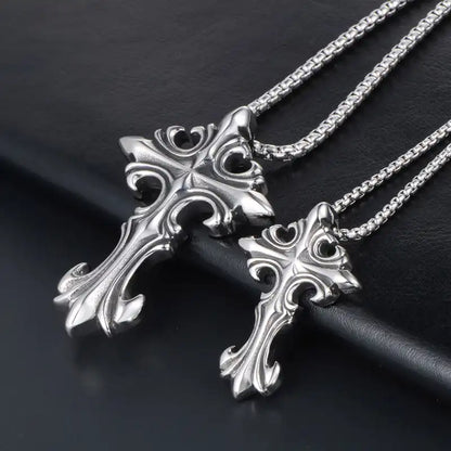 Stainless Steel Vintage Pendant Necklace / 25003031