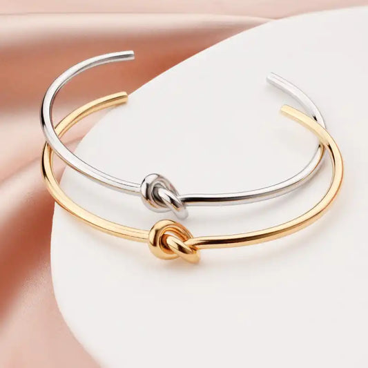 Titanium Steel Minimalist Love Knot Bracelet / 25303073