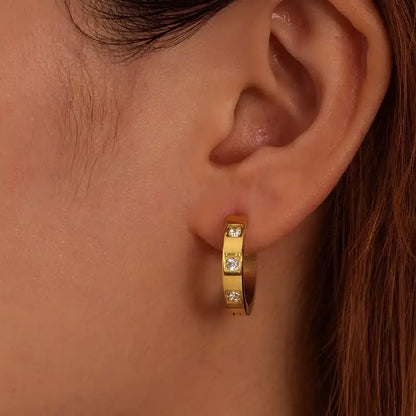 Women's stainless steel earrings with Rhinestone inlay / 25104009